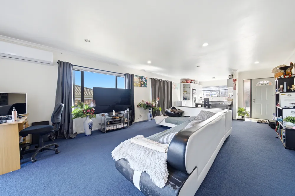 Photos of 48 Bellville Drive