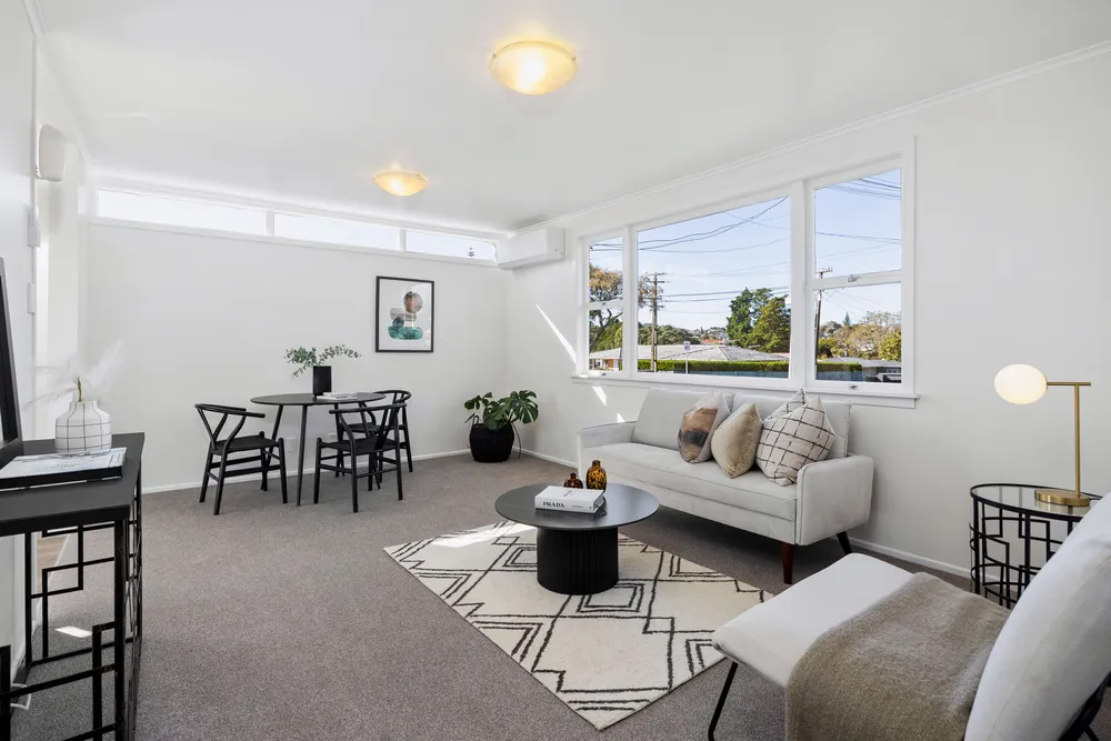 Photos of 56 Eastdale Road