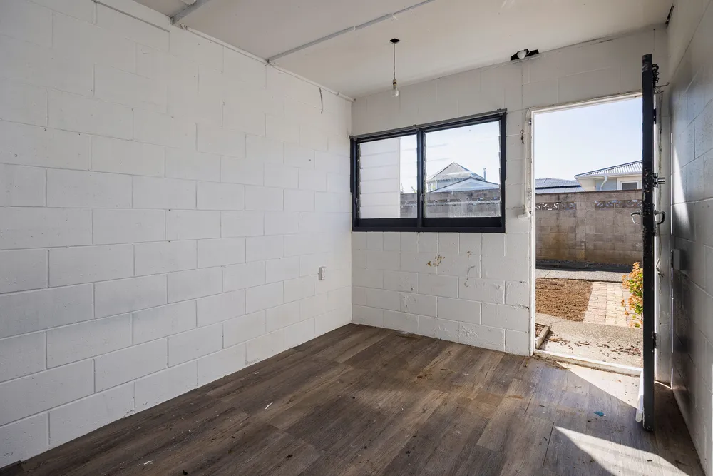 Photos of 56 Eastdale Road
