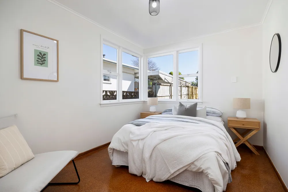 Photos of 56 Eastdale Road