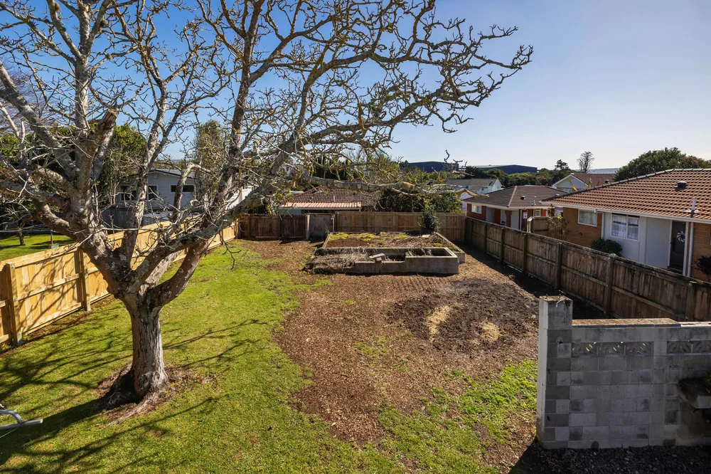 Photos of 56 Eastdale Road