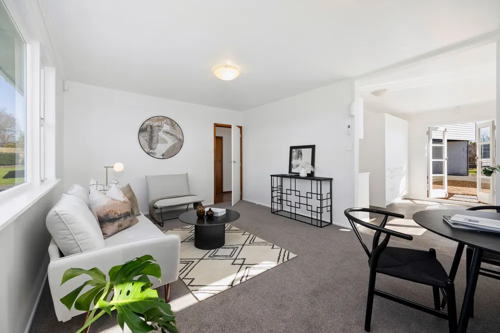 Photos of 56 Eastdale Road