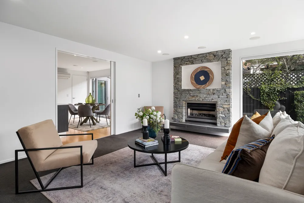 Photos of 128a Holly Road