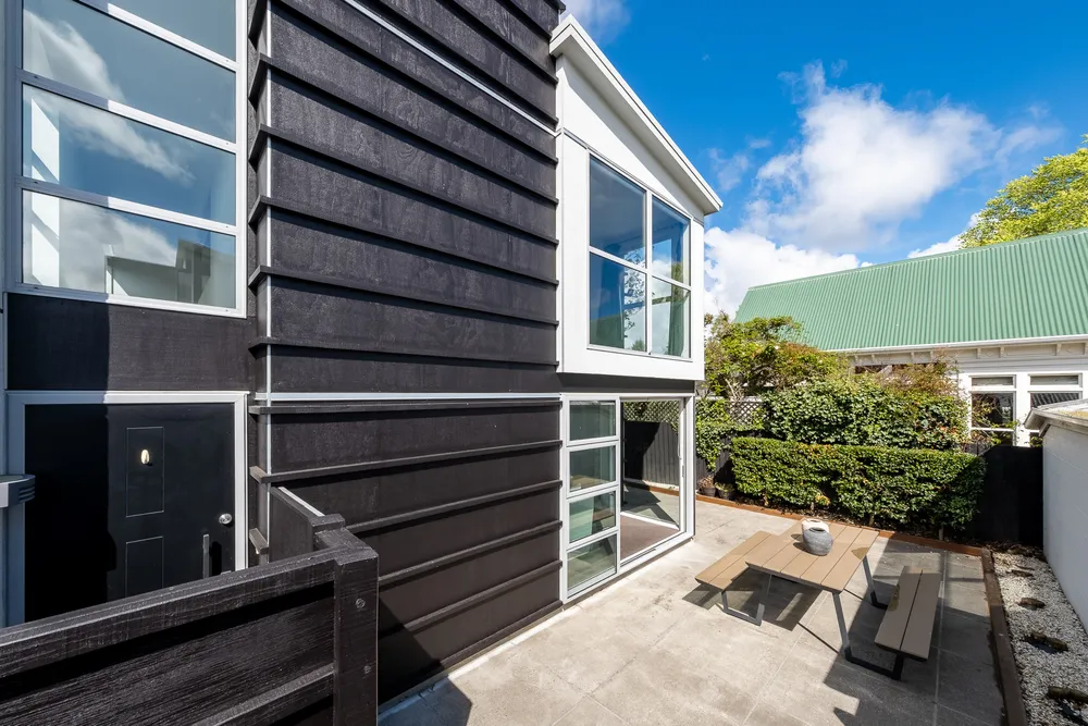 Photos of 128a Holly Road