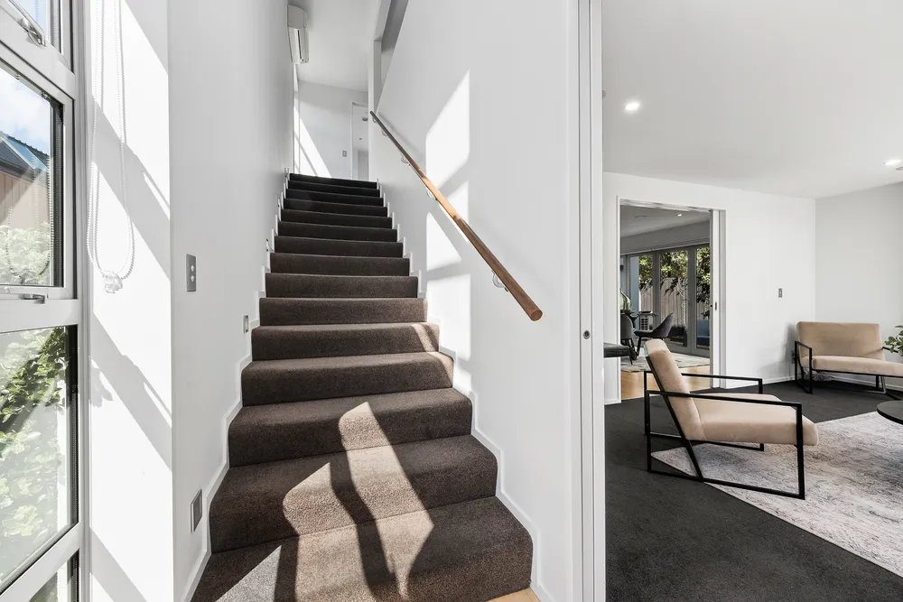 Photos of 128a Holly Road