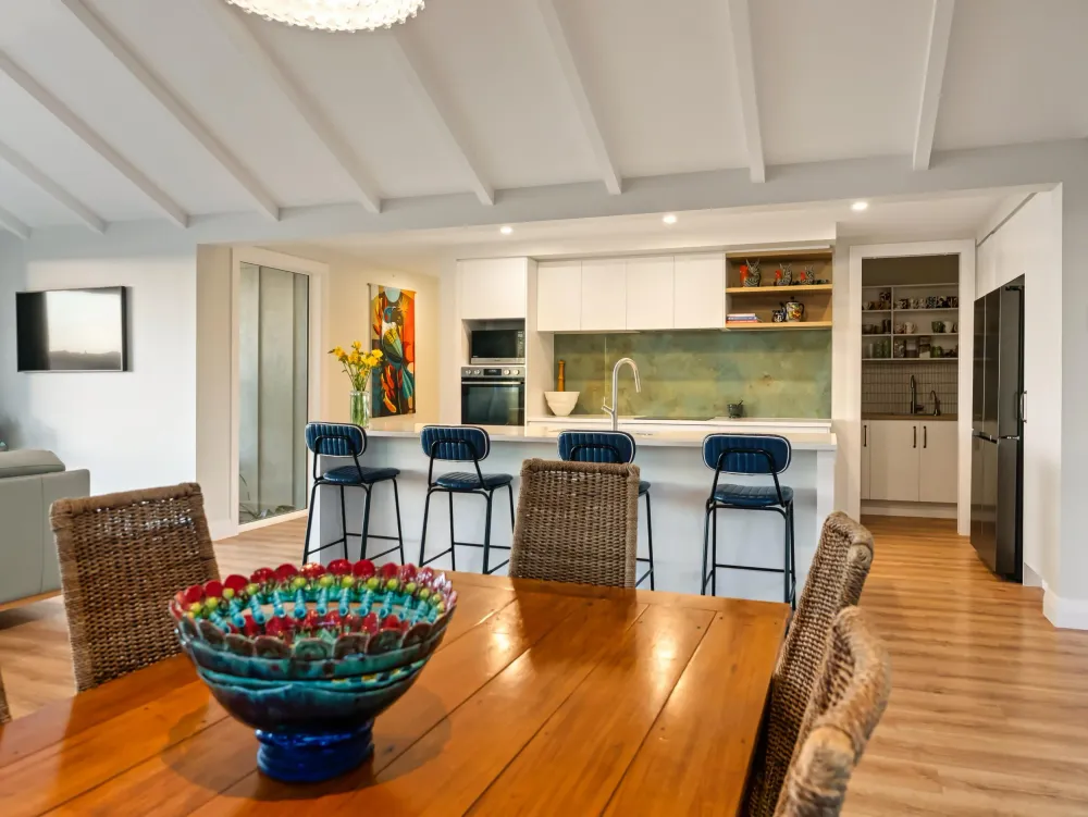 Photos of 37 Coppelia Avenue
