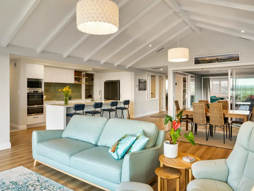 Photos of 37 Coppelia Avenue