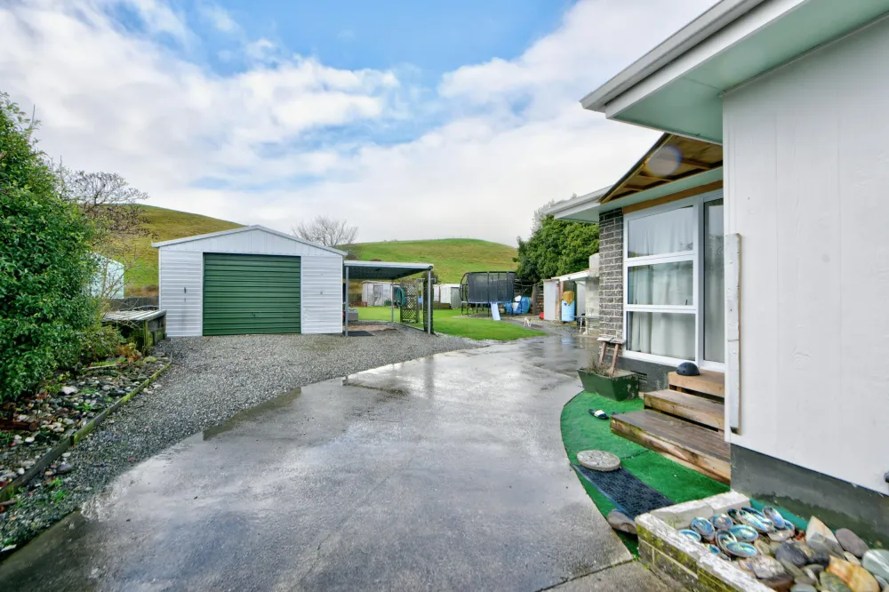 Photos of 38 Kana Street