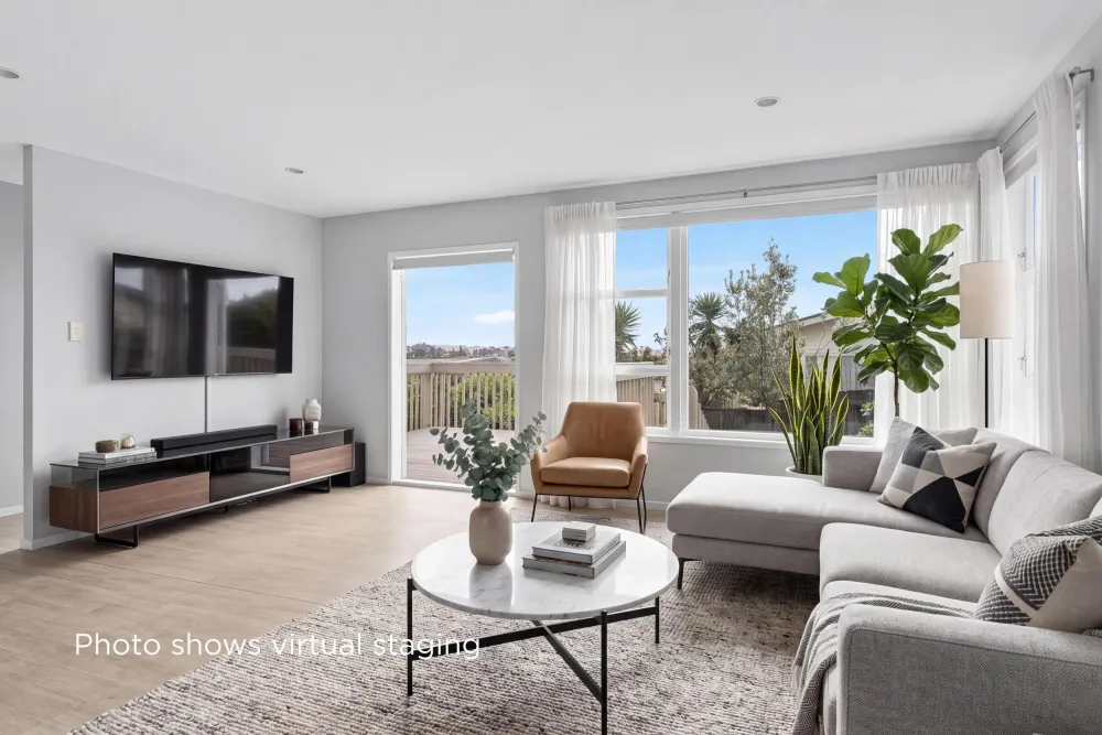 Photos of 18a Rishworth Avenue
