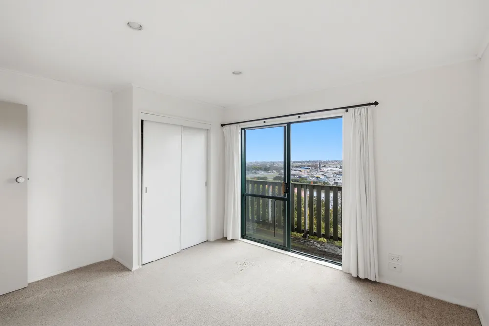Photos of 68 Hipango Terrace