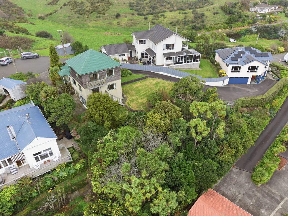 Photos of 68 Hipango Terrace
