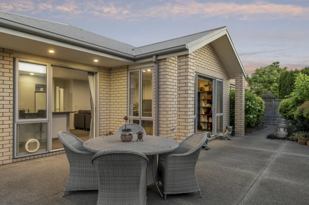 Photos of 33 Corsair Drive