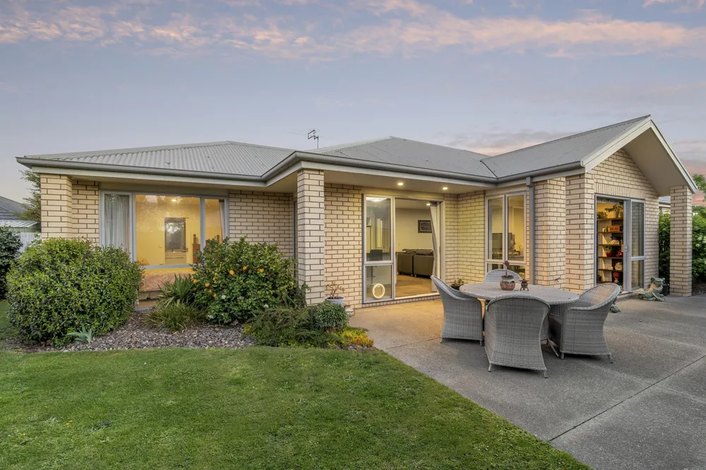 Photos of 33 Corsair Drive