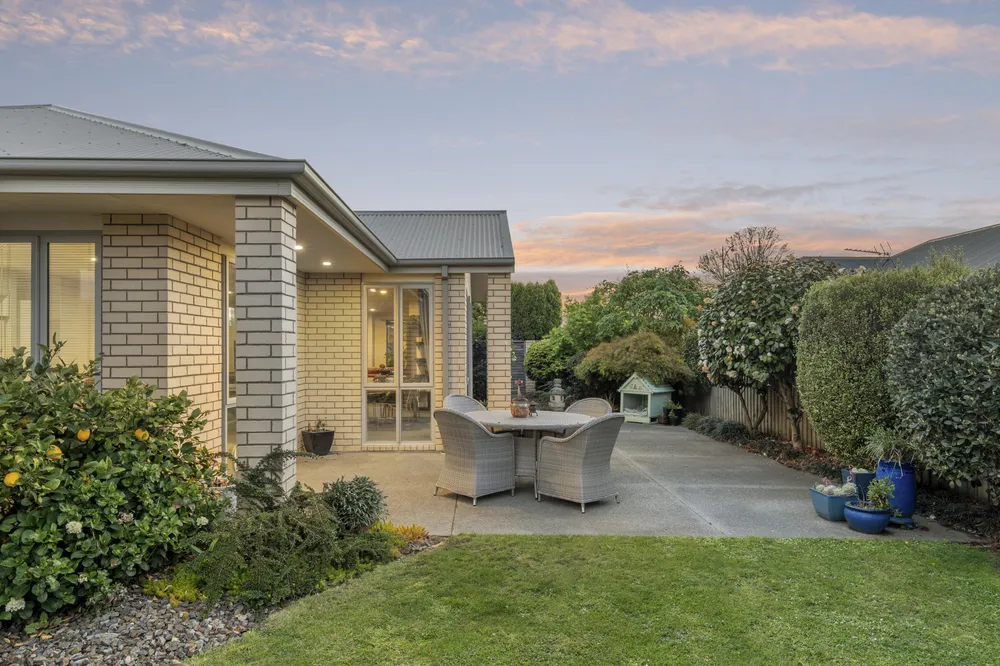 Photos of 33 Corsair Drive