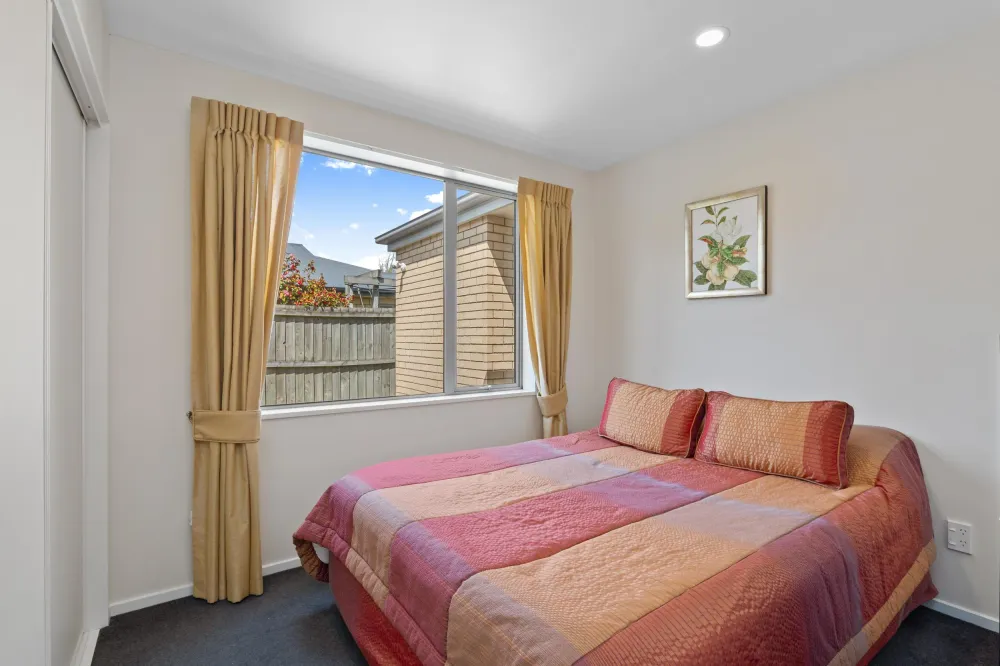 Photos of 33 Corsair Drive