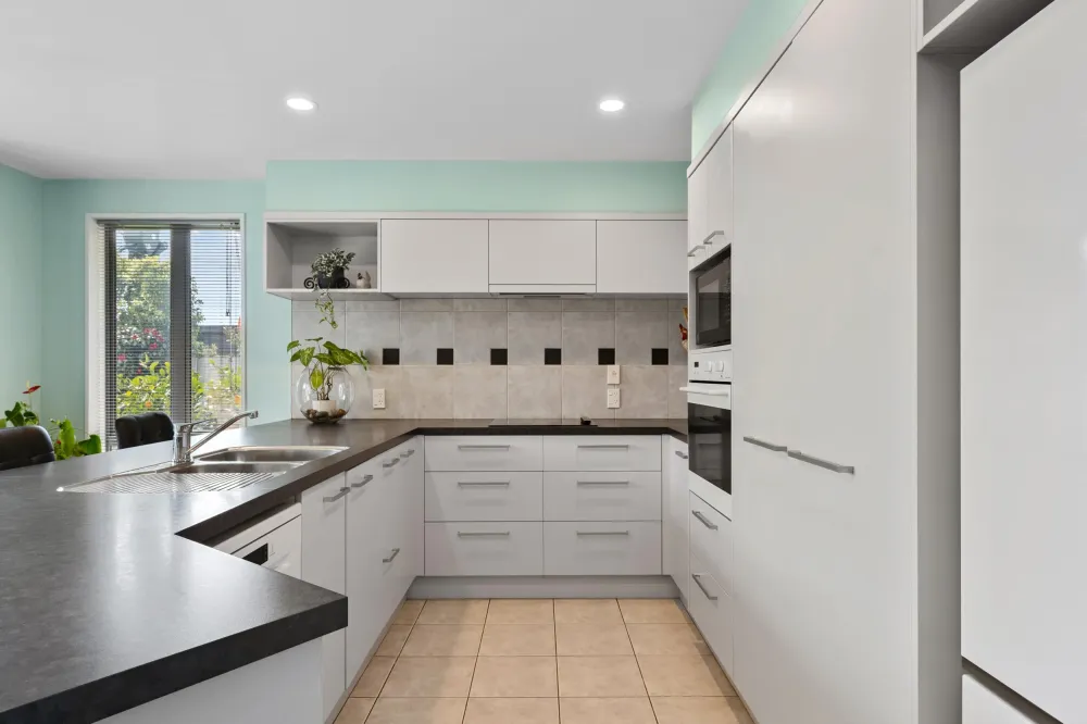 Photos of 33 Corsair Drive