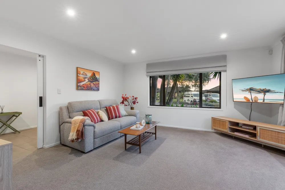 Photos of 8 Putaka Place