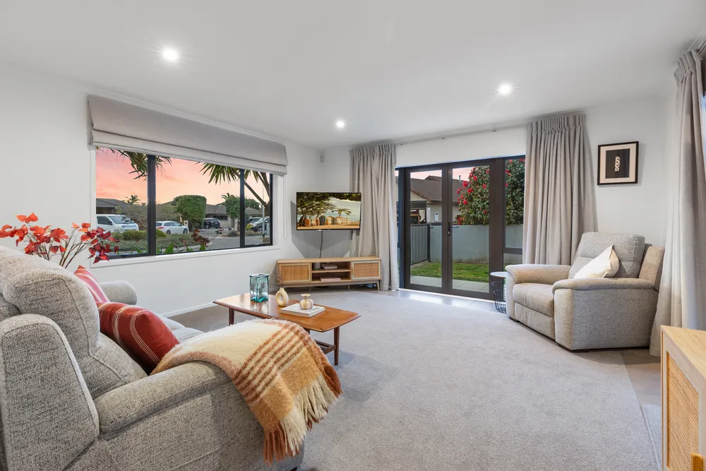 Photos of 8 Putaka Place