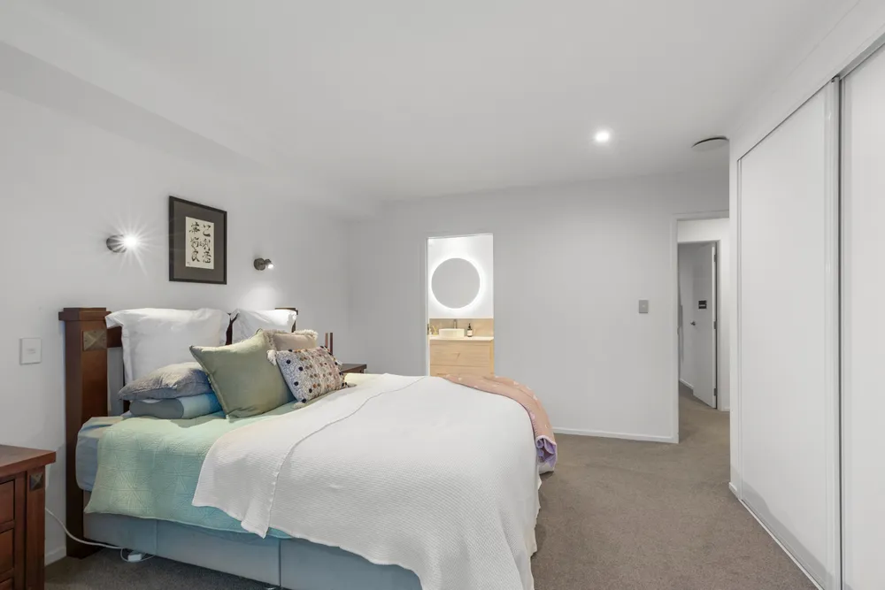 Photos of 8 Putaka Place