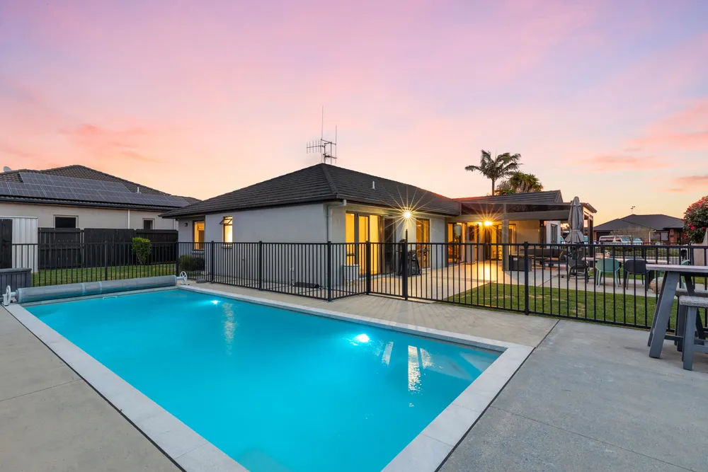 Photos of 8 Putaka Place