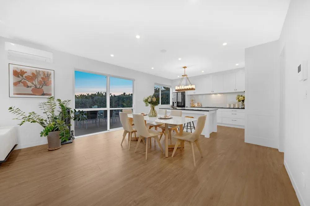 Photos of 17 Masons Road
