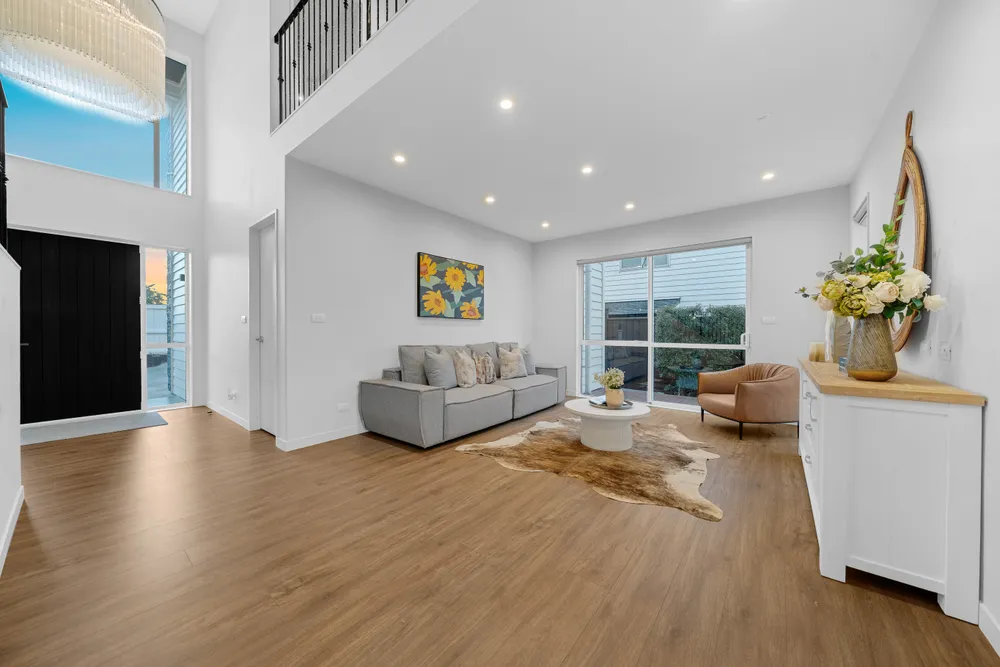 Photos of 17 Masons Road