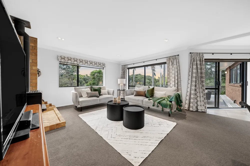 Photos of 12 Lochend Place