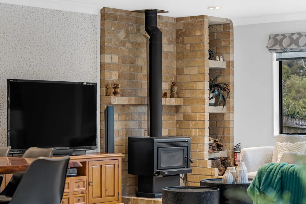 Photos of 12 Lochend Place