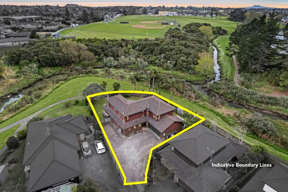 Photos of 12 Lochend Place