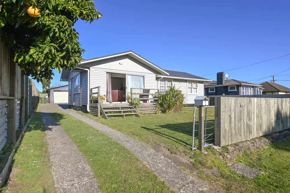 Photos of 5 Reeve Road
