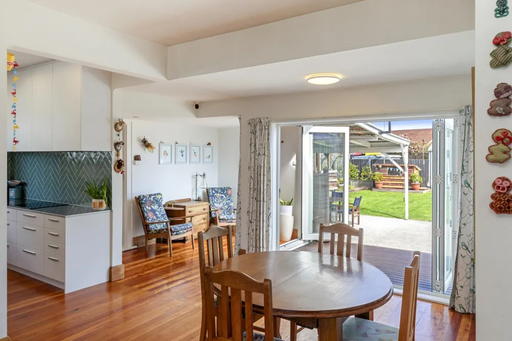 Photos of 117 Lyttelton Street