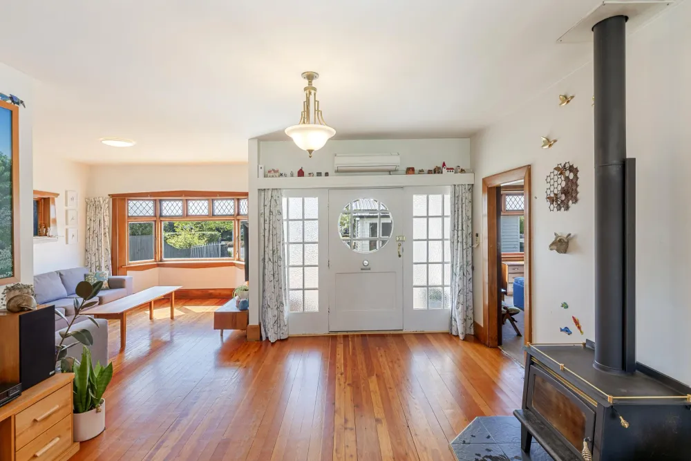 Photos of 117 Lyttelton Street