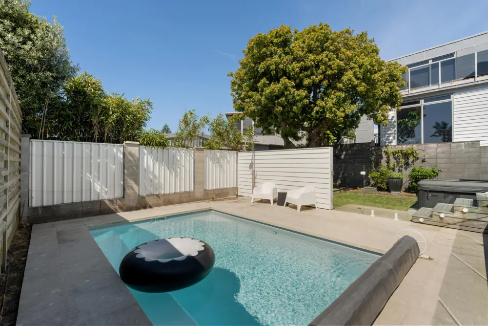 Photos of 71 Oceanview Road