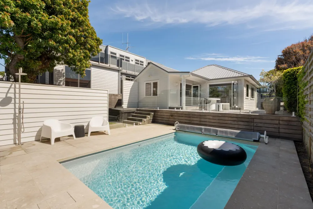 Photos of 71 Oceanview Road