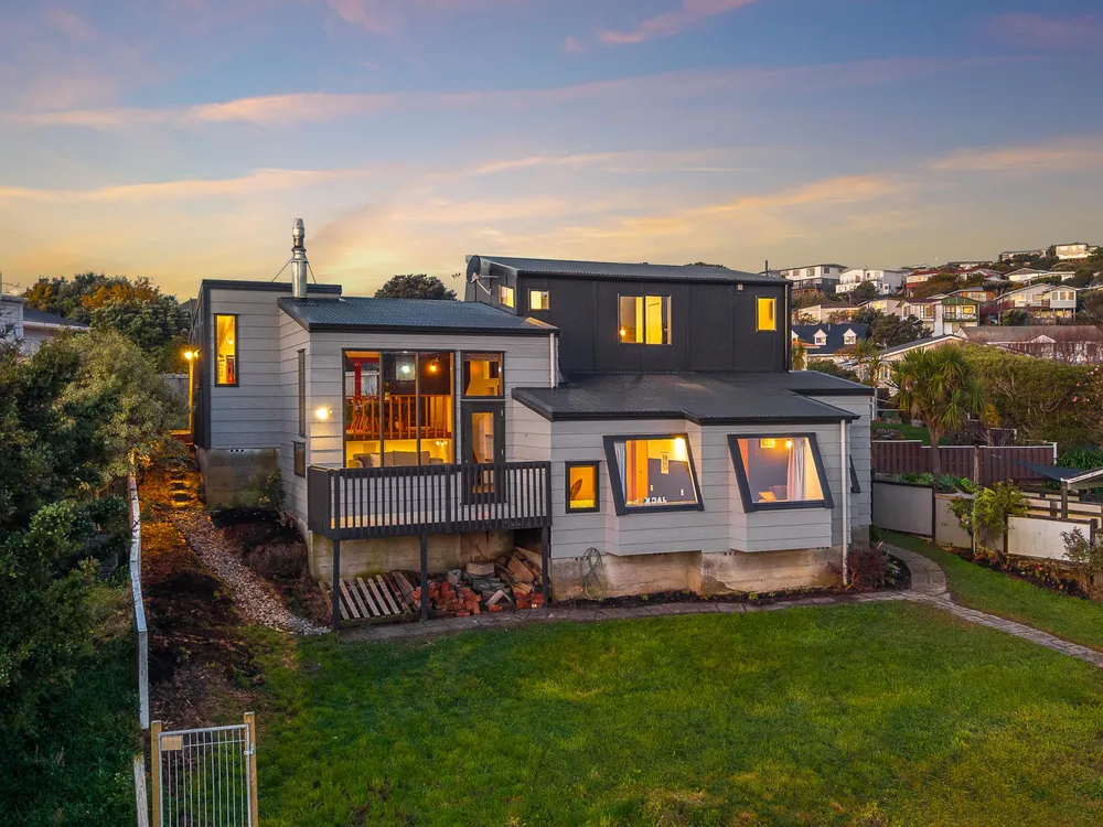 Photos of 7 Ayr Place
