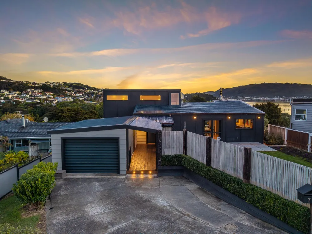 Photos of 7 Ayr Place