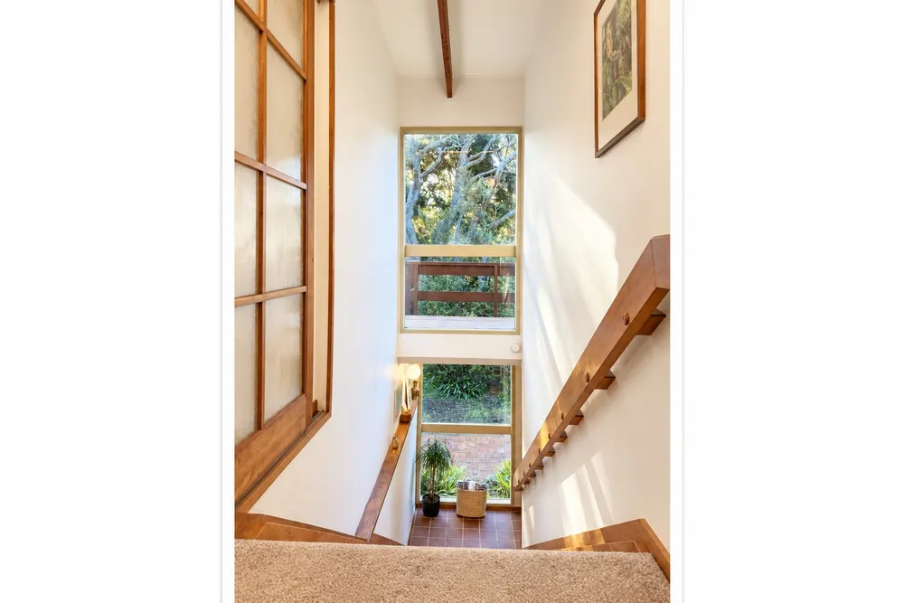 Photos of 179 Victory Road