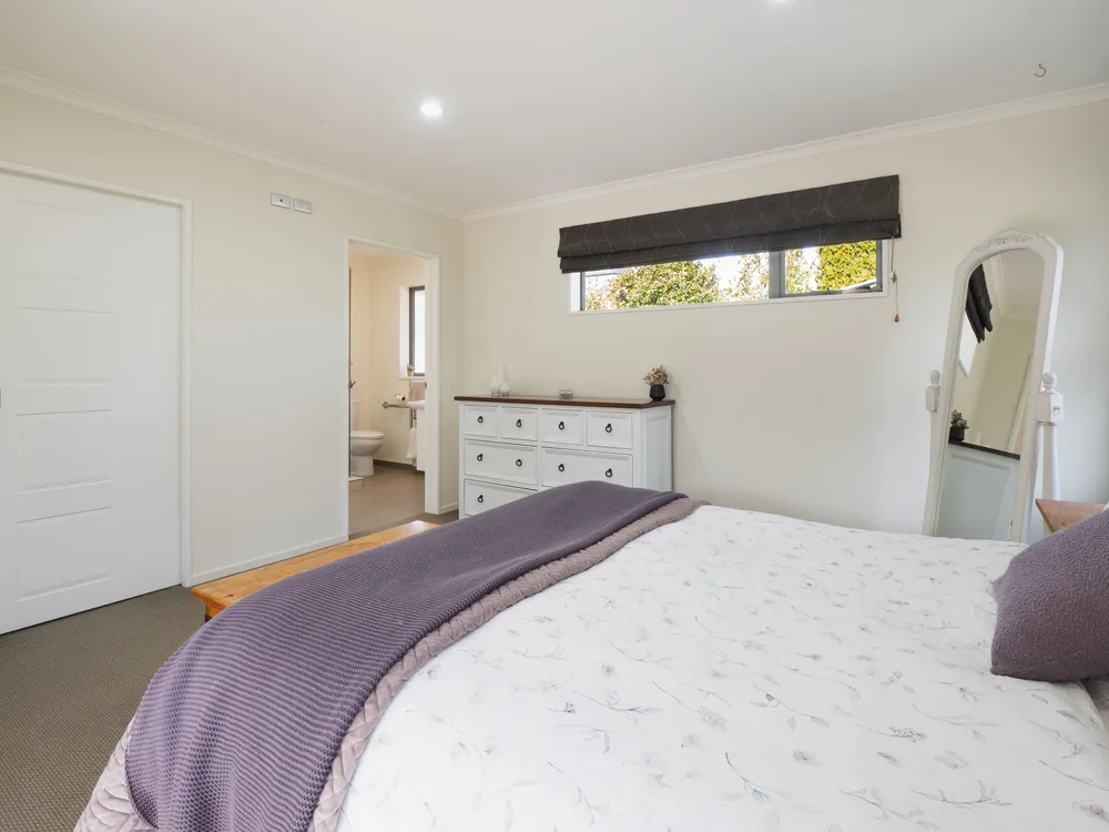 Photos of 62 Rotherham Drive