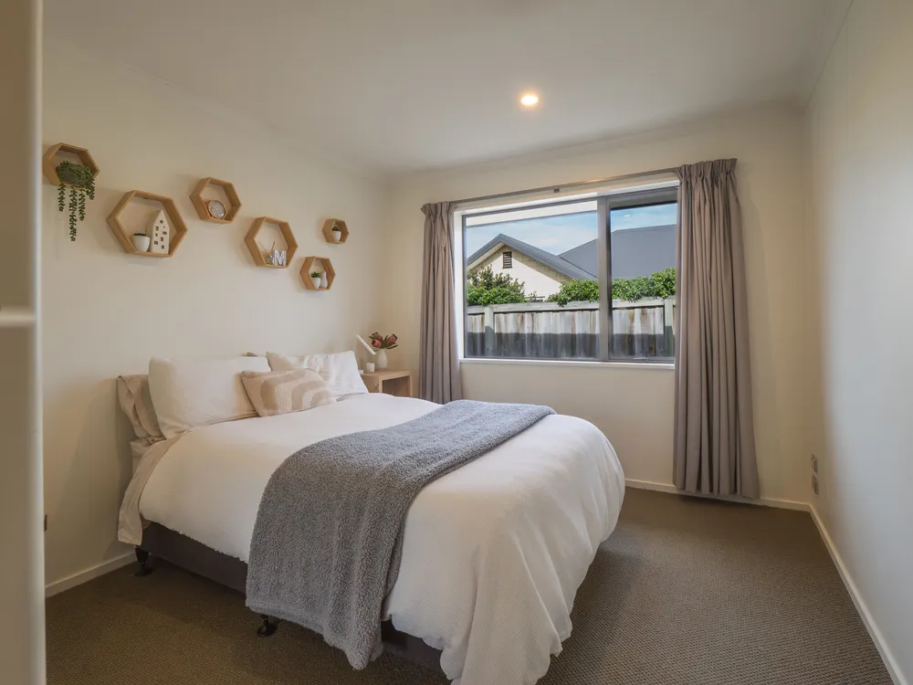 Photos of 62 Rotherham Drive
