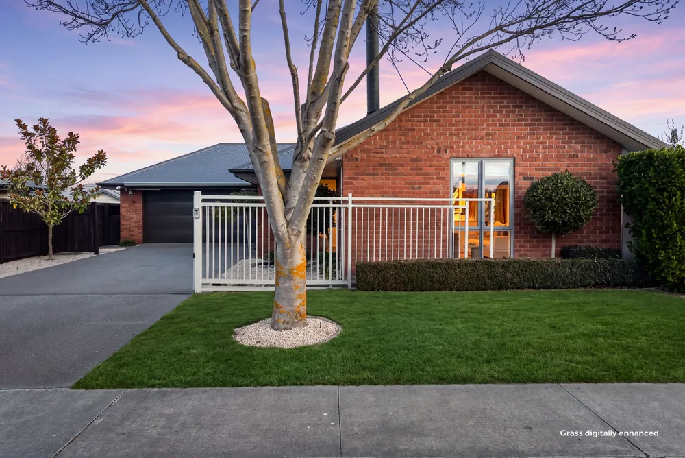 Photos of 16 Franklin Drive