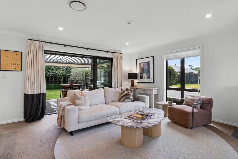Photos of 16 Franklin Drive