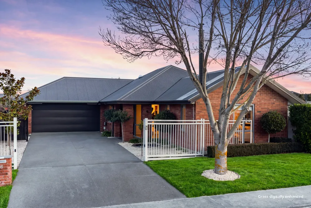 Photos of 16 Franklin Drive