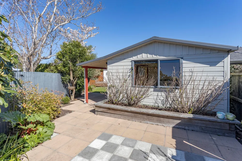 Photos of 15 Twyford Street
