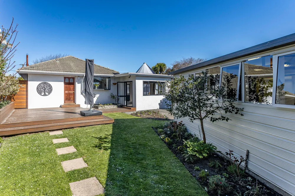 Photos of 15 Twyford Street