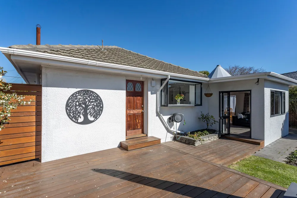 Photos of 15 Twyford Street