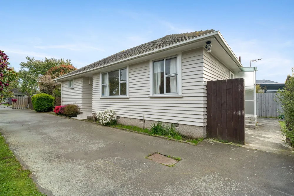 Photos of 26 Esperance Street