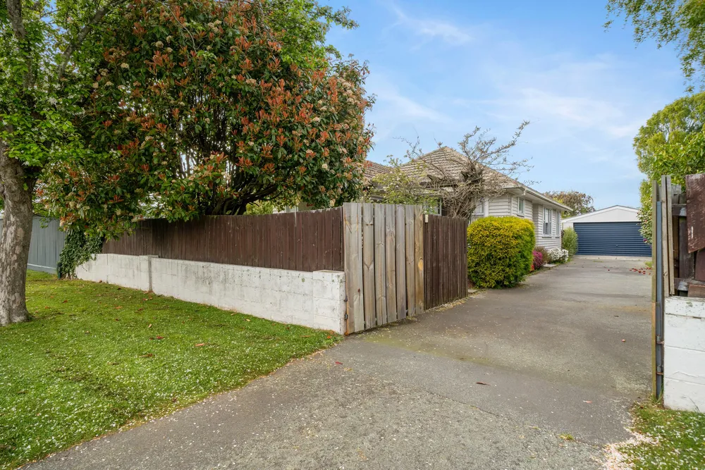 Photos of 26 Esperance Street