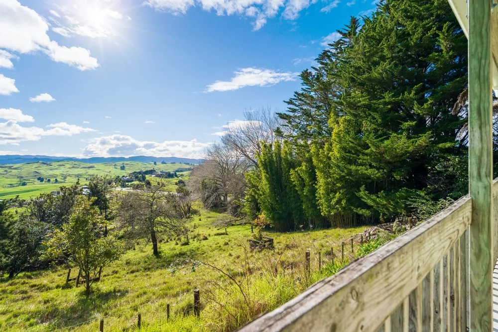 Photos of 488 Maungakaramea Road