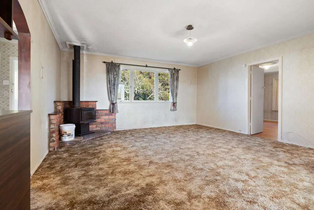 Photos of 488 Maungakaramea Road