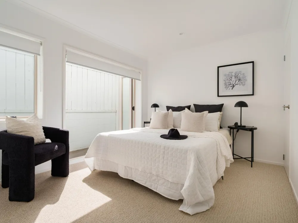 Photos of 8/3 Leinster Avenue